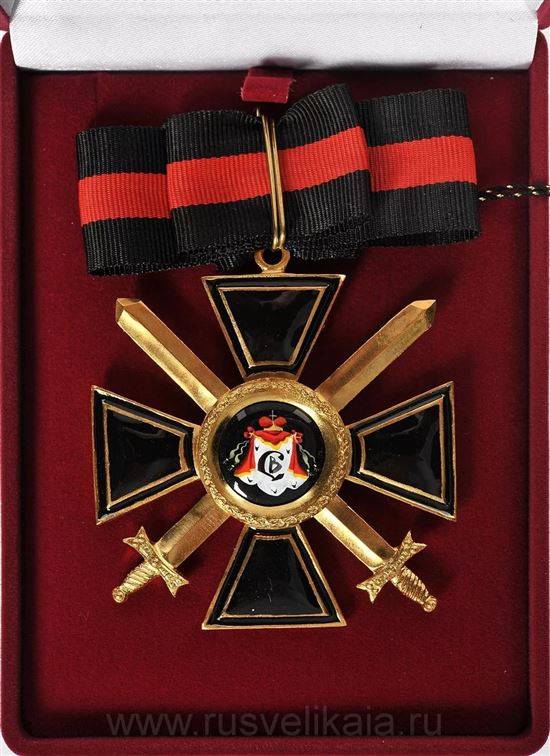 Награждение крестом. Крест военный орден РФ. Польский орден крест храбрых 1939. Награда крест. Орден в виде Креста.